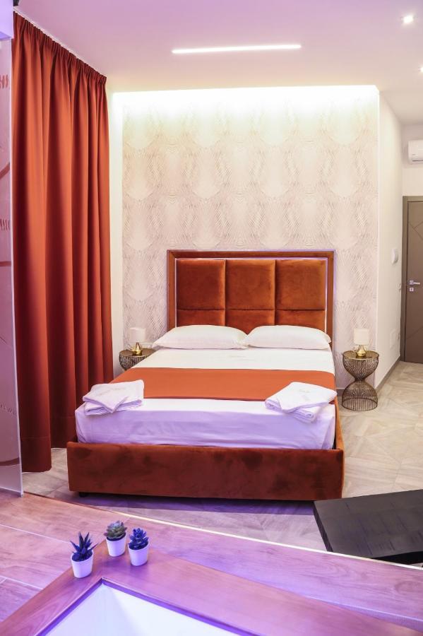 Twin Towers Naples Luxury住宿加早餐旅馆 外观 照片