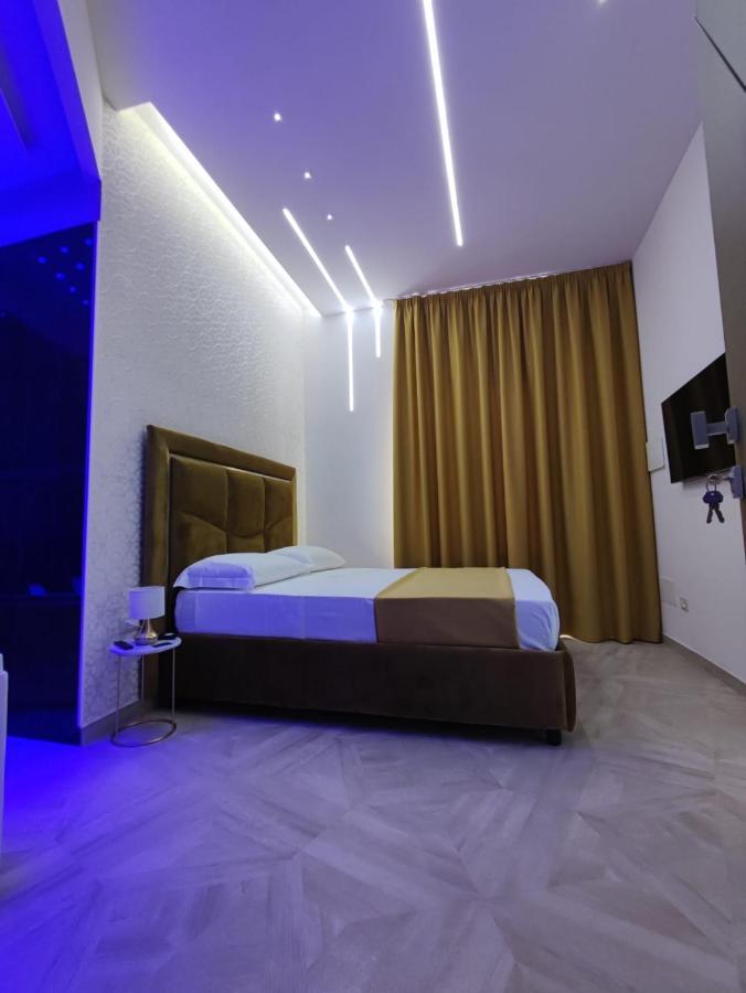 Twin Towers Naples Luxury住宿加早餐旅馆 外观 照片