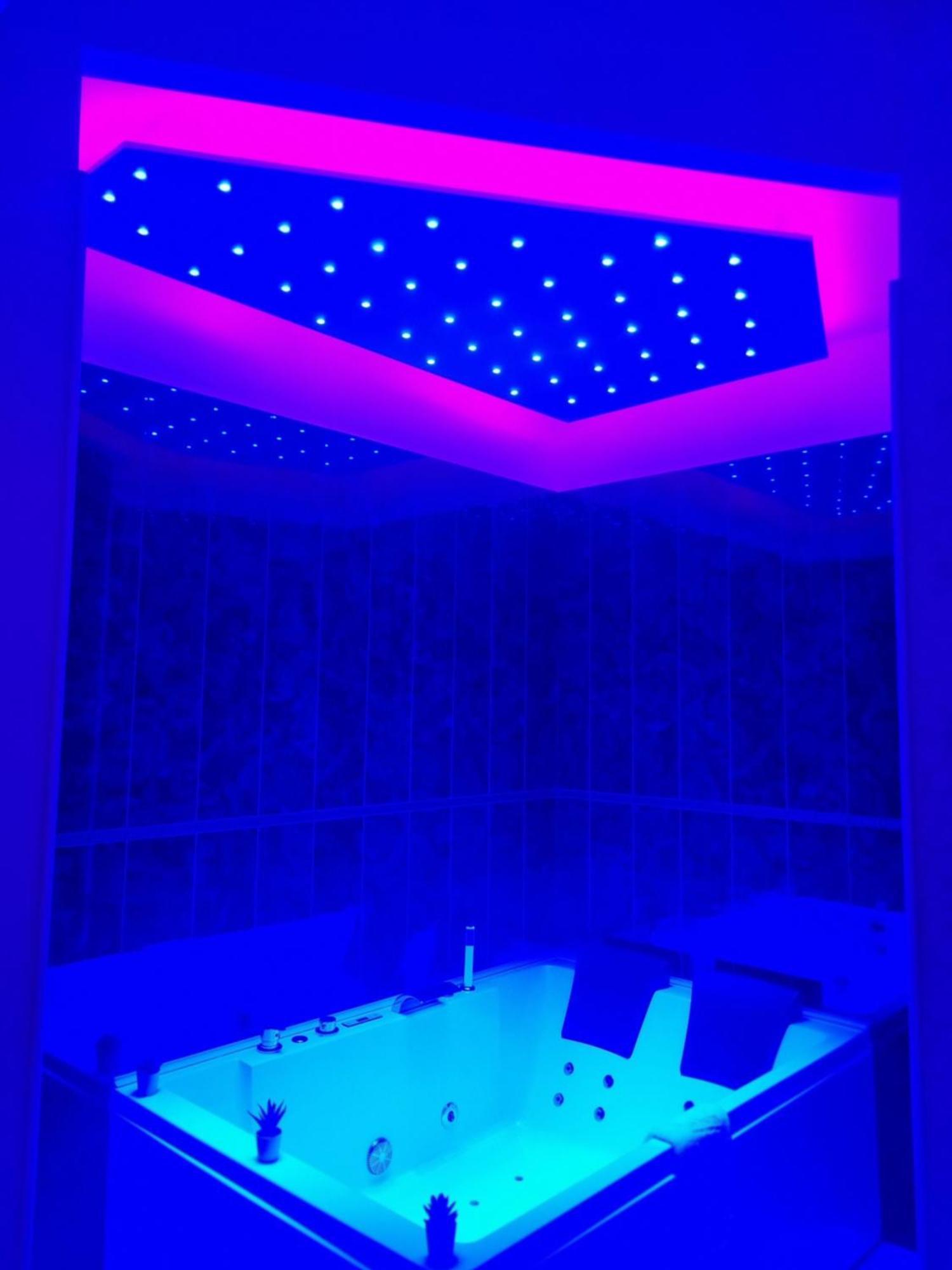 Twin Towers Naples Luxury住宿加早餐旅馆 外观 照片